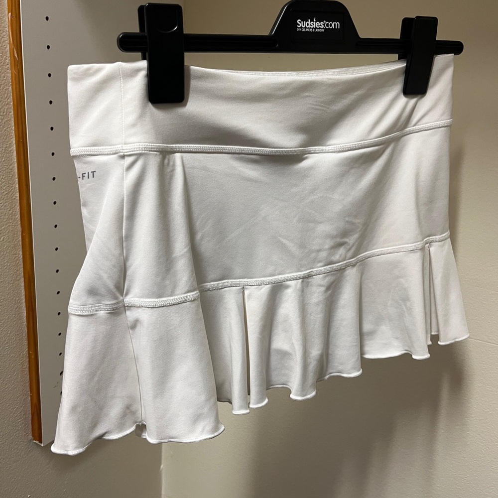 Nike White Women's skort